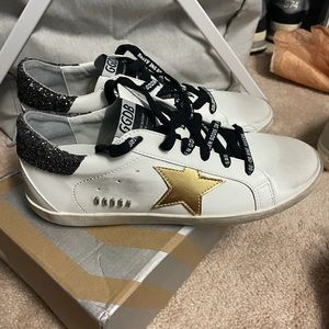 Golden Goose size 38